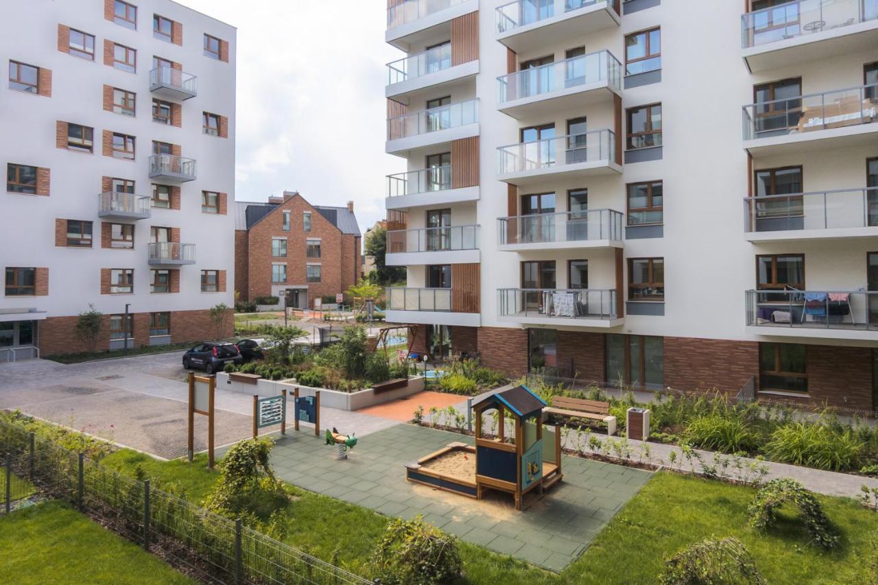 Bright & Stylish Apartment With Balcony 1,5 Km To Gdansk Main City By Noclegi Renters Bagian luar foto
