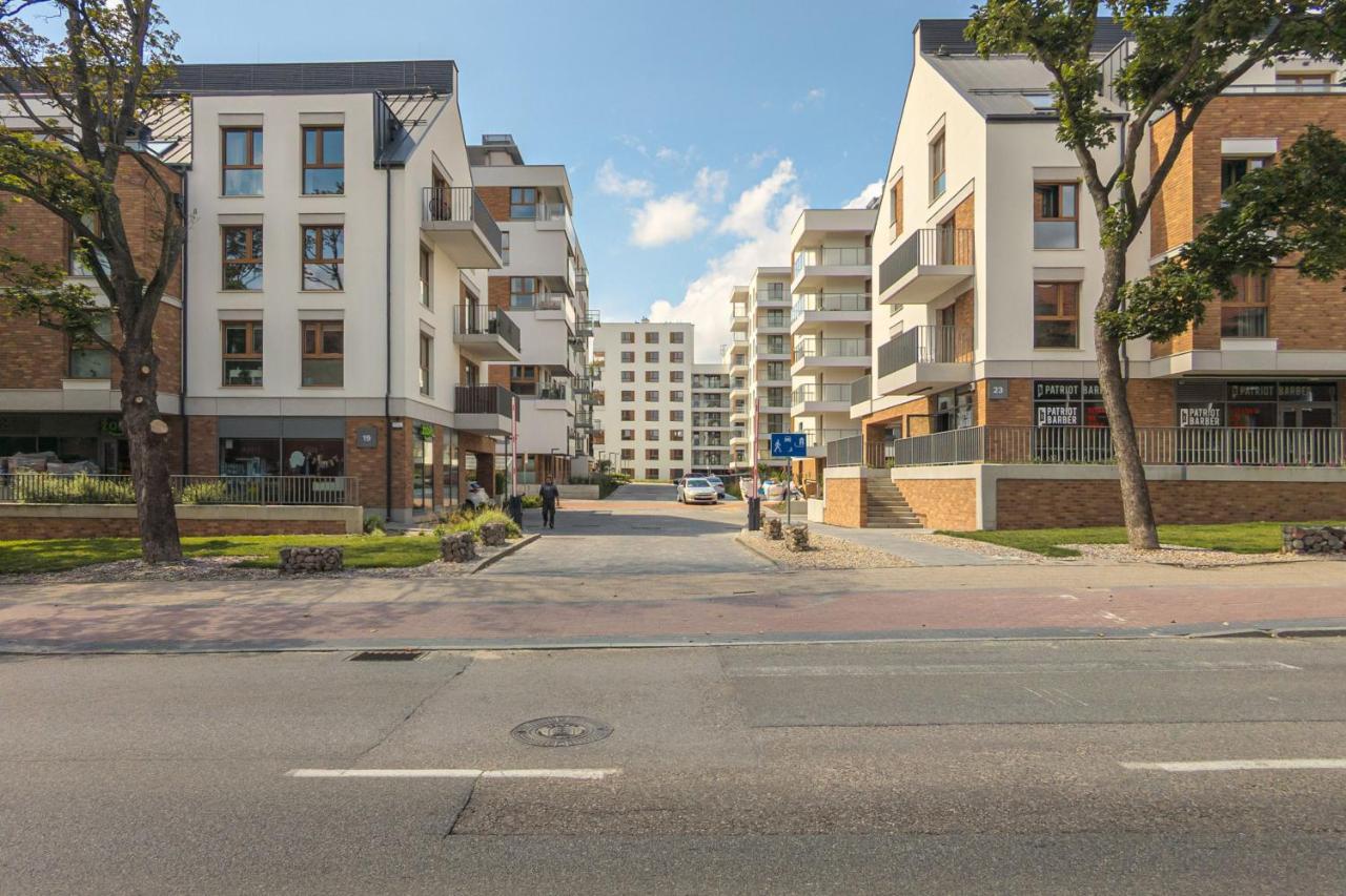 Bright & Stylish Apartment With Balcony 1,5 Km To Gdansk Main City By Noclegi Renters Bagian luar foto
